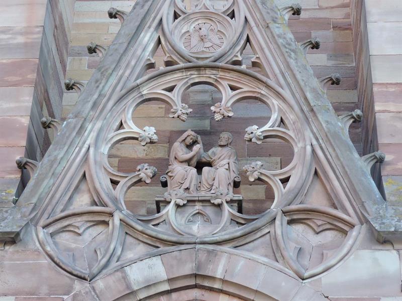 Mutzig et de l'église Saint-Maurice commentées